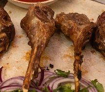 Каре ягненка на мангале