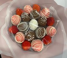 Букет из клубники в шоколаде Эйфория S