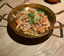 Удон в кокосовом соусе том кха с овощами