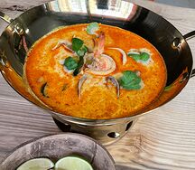 Суп Том кха с морепродуктами