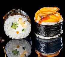 Запеченный ролл с черноморскими мидиями