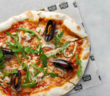 Пицца с морепродуктами