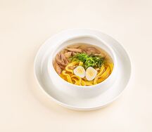 Золотистый бульон из петуха