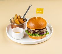 Бургер с мраморной говядиной