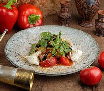 Салат из баклажанов с творожным сыром