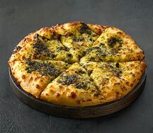 Хачапури по-мегрельски с соусом песто