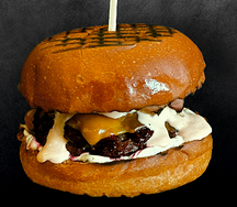 Cherry beef (с говяжьей котлетой)