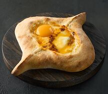 Хачапури по-аджарски ламаджо 