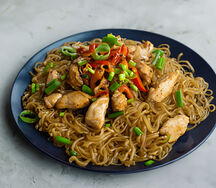 Вок с курицей