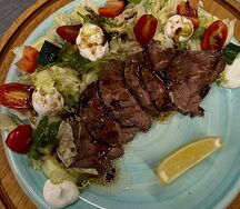 Салат с ростбифом