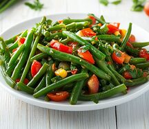 Стручковая фасоль с овощами