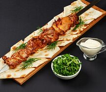 Шашлык из филе бедра курицы