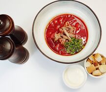 Борщ с ростбифом