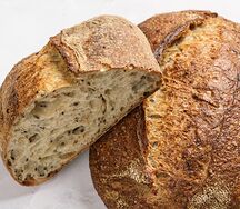 Белый цельнозерновой с семенами льна