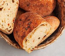 Чиабатта с вяленым сладким перцем и сыром