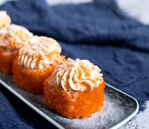 Калифорния с соусом лава