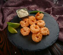 Креветки на мангале