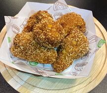 Крылышки куриные в панировке Острые 5 шт