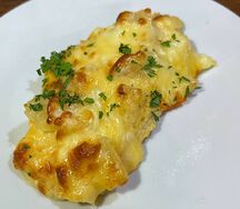 Куриная грудка с сыром и ананасом