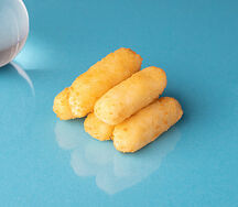 Рисовые палочки с чесночным соусом