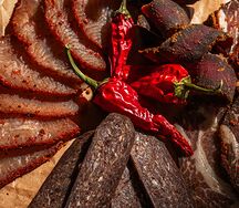 Ассорти мясных деликатесов 