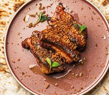 Свиные ребра в пряном медово-горчичном соусе