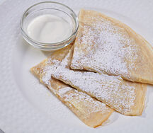 Блинчики со сметаной