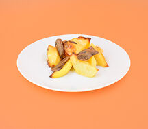 Картофель запеченный с грибами и луком