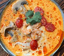 Том ям с курицей