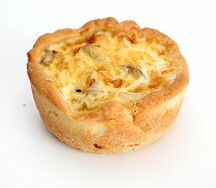 Киш с курицей и грибами