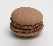 Макарон шоколад