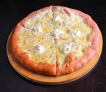 Пицца Cheesy Cheese