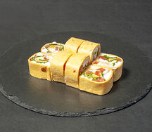 Ролл в тортилье Цезарь