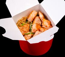 Wok с лососем