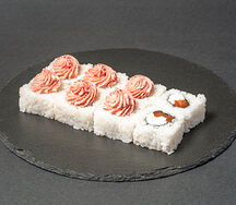 Ролл Лава с семгой