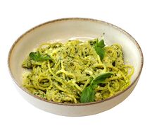 Паста с индейкой и соусом песто 