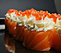 Премиум ролл с икрой