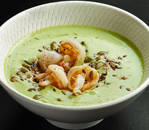 Крем-суп из цукини с креветками на кокосовом молоке