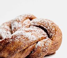 Скандинавская булочка с корицей