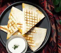 Кесадилья три сыра