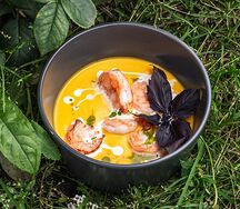 Тыквенный крем-суп с креветками 