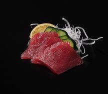 Сашими Тунец