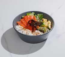 Боул с лососем