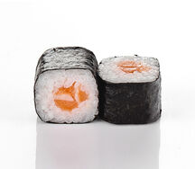 Ролл Сяке маки