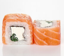 Ролл Филадельфия с луком