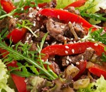 Теплый салат с телятиной