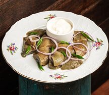 Грузди со сметаной