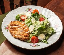 Цезарь с куриной грудкой