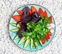 Букет из свежих овощей