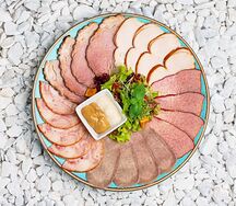 Мясное ассорти по-домашнему